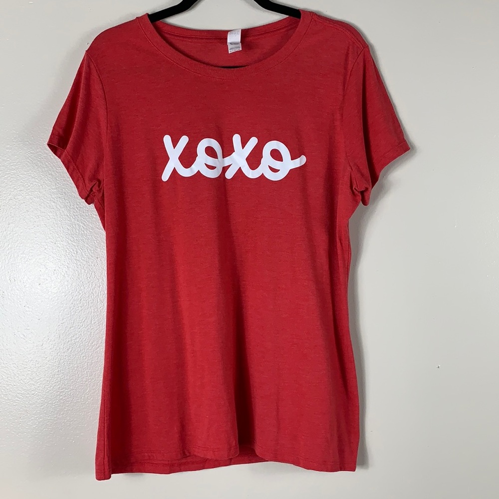 Perfect Tri XOXO Red T-shirt Women’s Size XL